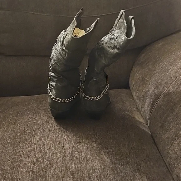 The Leather Connection Women's Boots - Picture 7 of 9